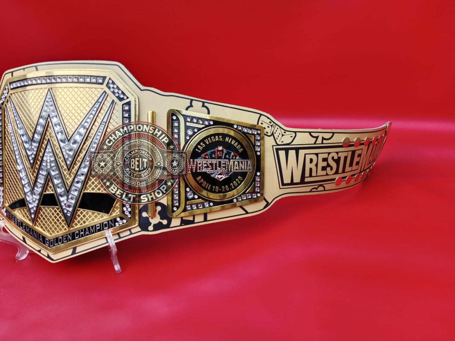 wwe-wrestlemania-41-las-vegas-golden-championship-title-belt