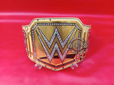 wwe-wrestlemania-41-las-vegas-golden-championship-title-belt